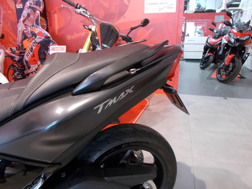 Yamaha T-Max 530 SX (2017 - 19) (13)