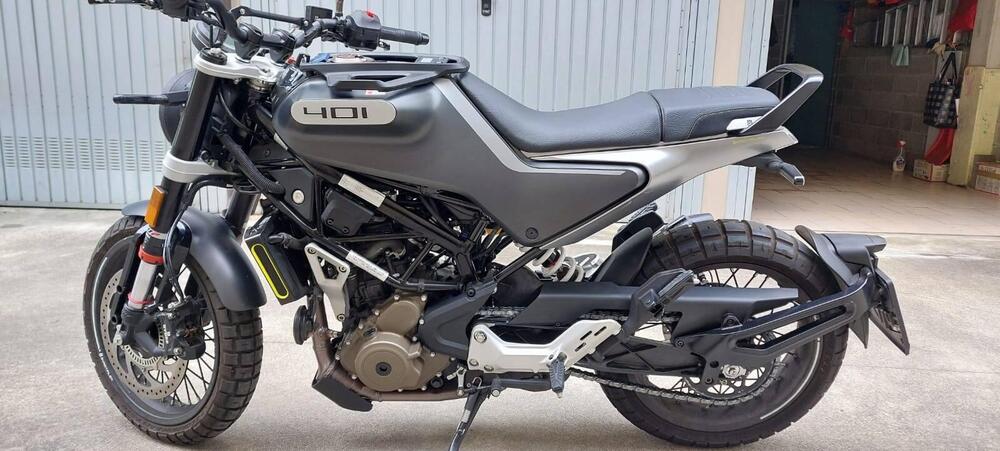 Husqvarna Svartpilen 401 (2021 - 23) (8)