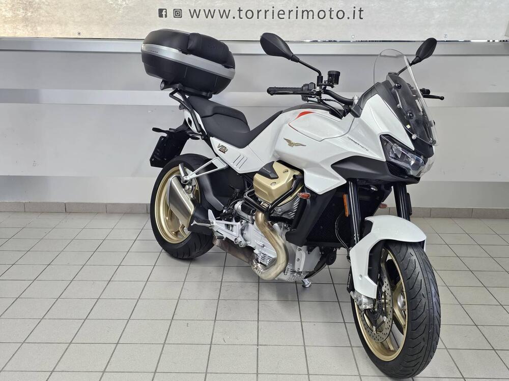 Moto Guzzi V100 Mandello (2022 - 24)