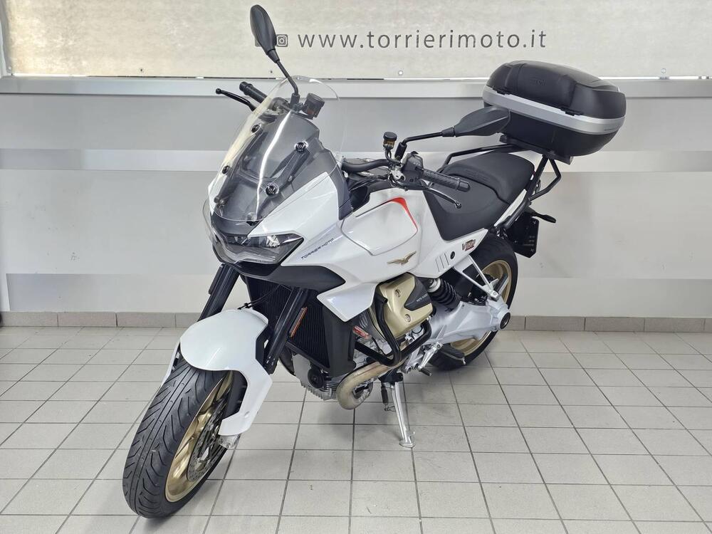 Moto Guzzi V100 Mandello (2022 - 24) (2)