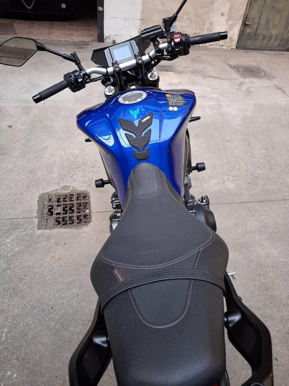 Yamaha MT-09 (2021 - 23) (3)