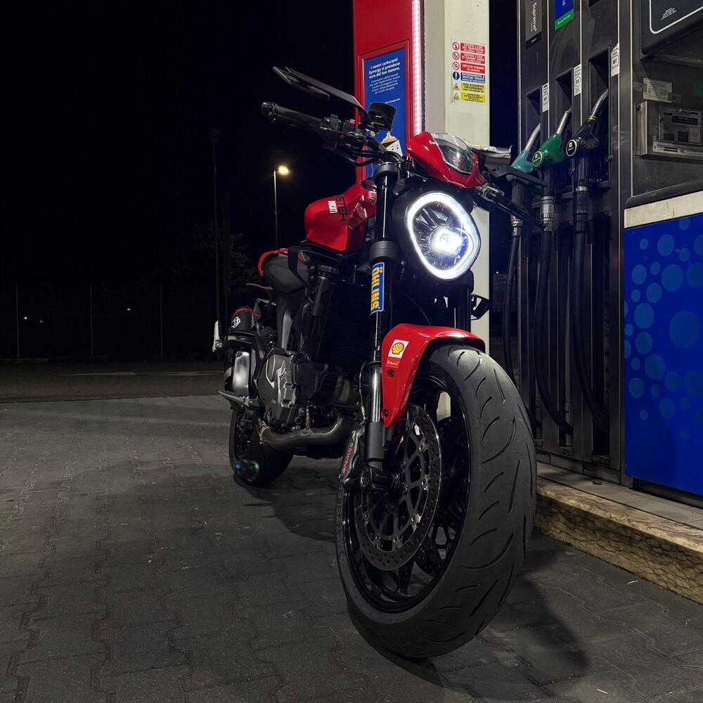 Ducati Monster 937 + (2021 - 25) (10)