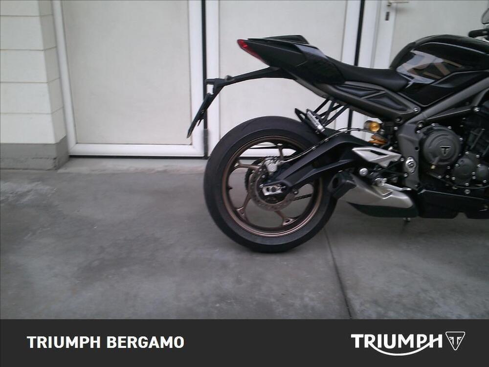 Triumph Street Triple RS (2020 - 22) (6)