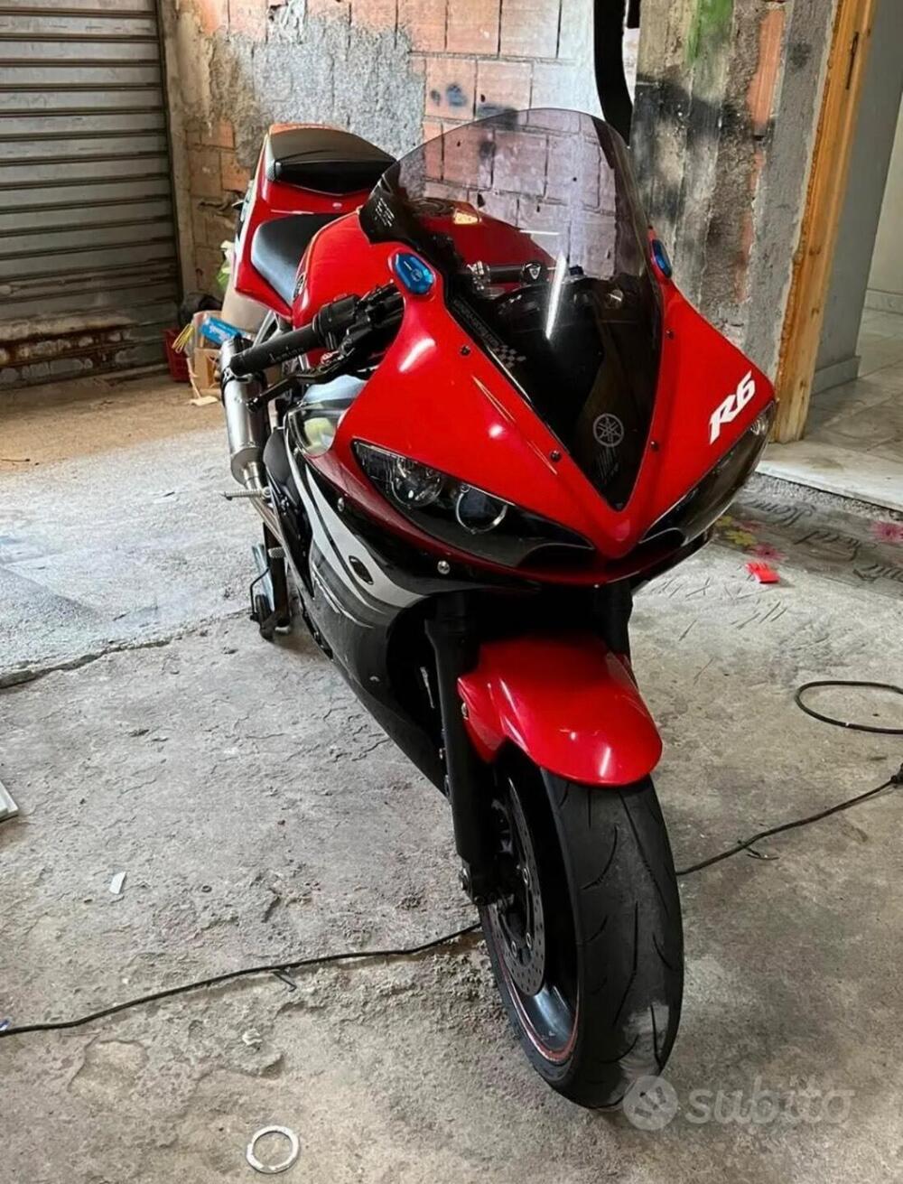 Yamaha YZF R6 (2003 - 04) (3)