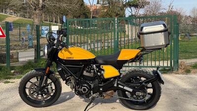Ducati Scrambler 800 Full Throttle (2017 - 21) usata