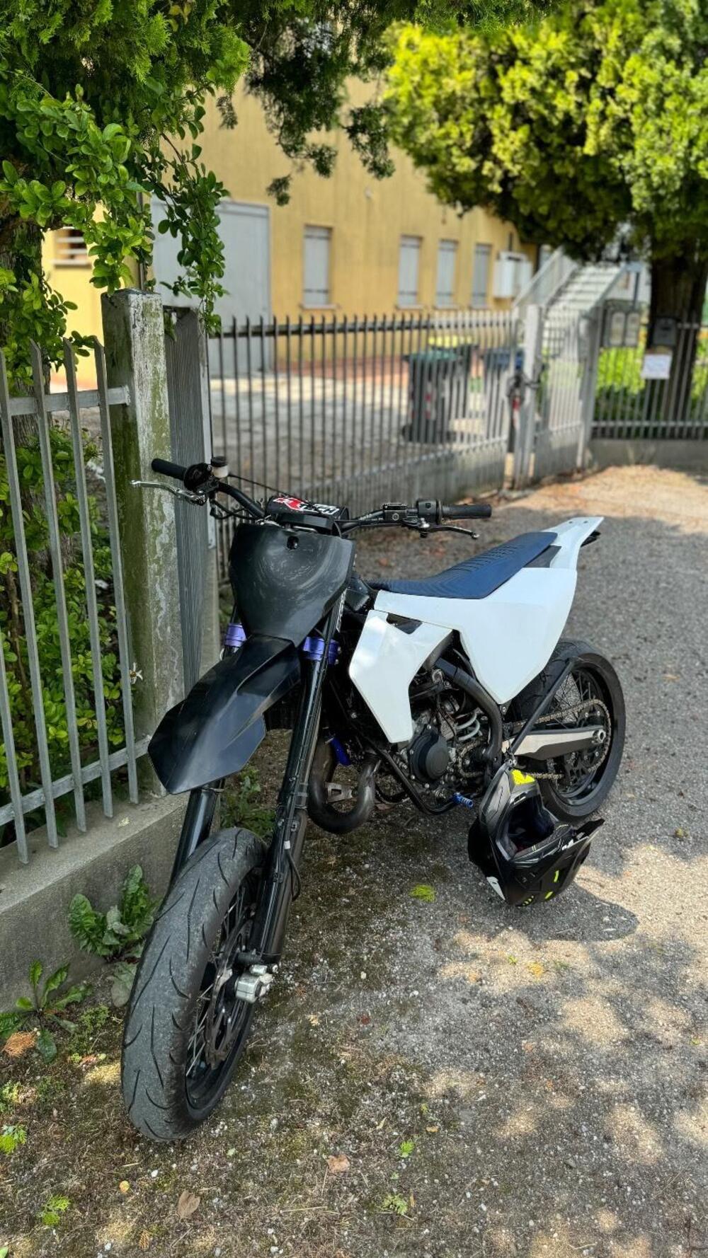 Vent Derapage 125 2t Compertition (2021 - 22) (3)