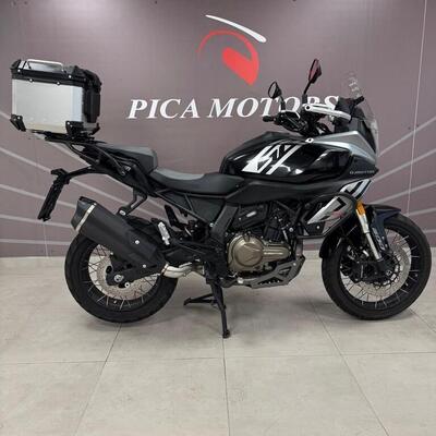 QJ Motor SRT 550 SX (2024) usata