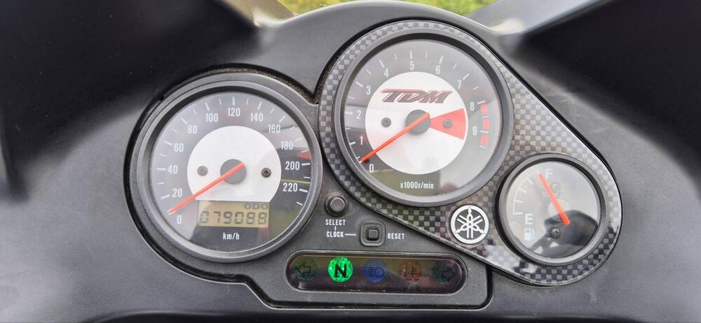 Yamaha TDM 850 (1996 - 01) (7)