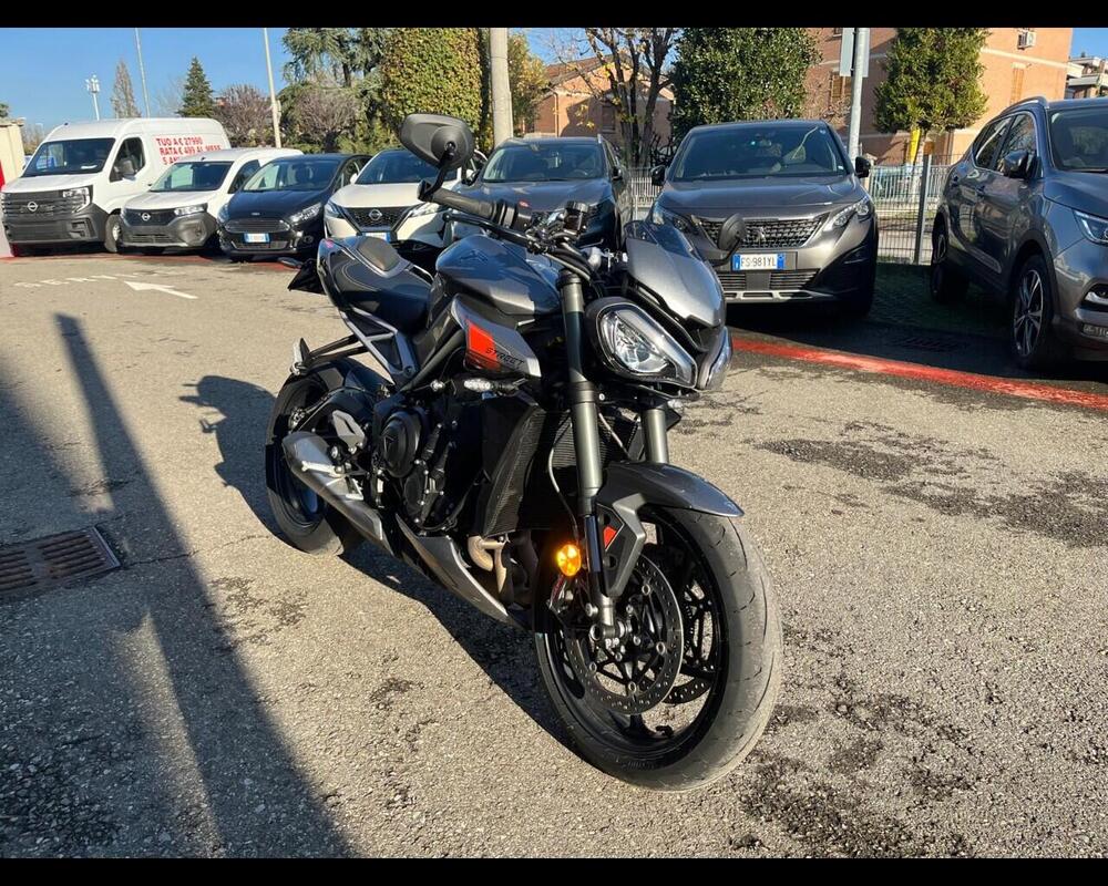 Triumph Street Triple 765 RS (2023 - 26) (3)