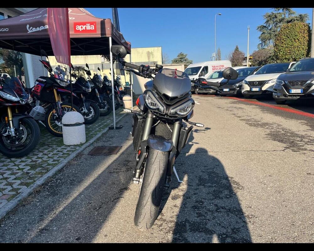 Triumph Street Triple 765 RS (2023 - 26) (2)
