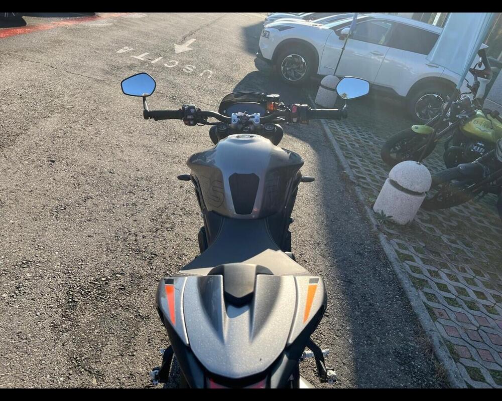 Triumph Street Triple 765 RS (2023 - 26) (13)