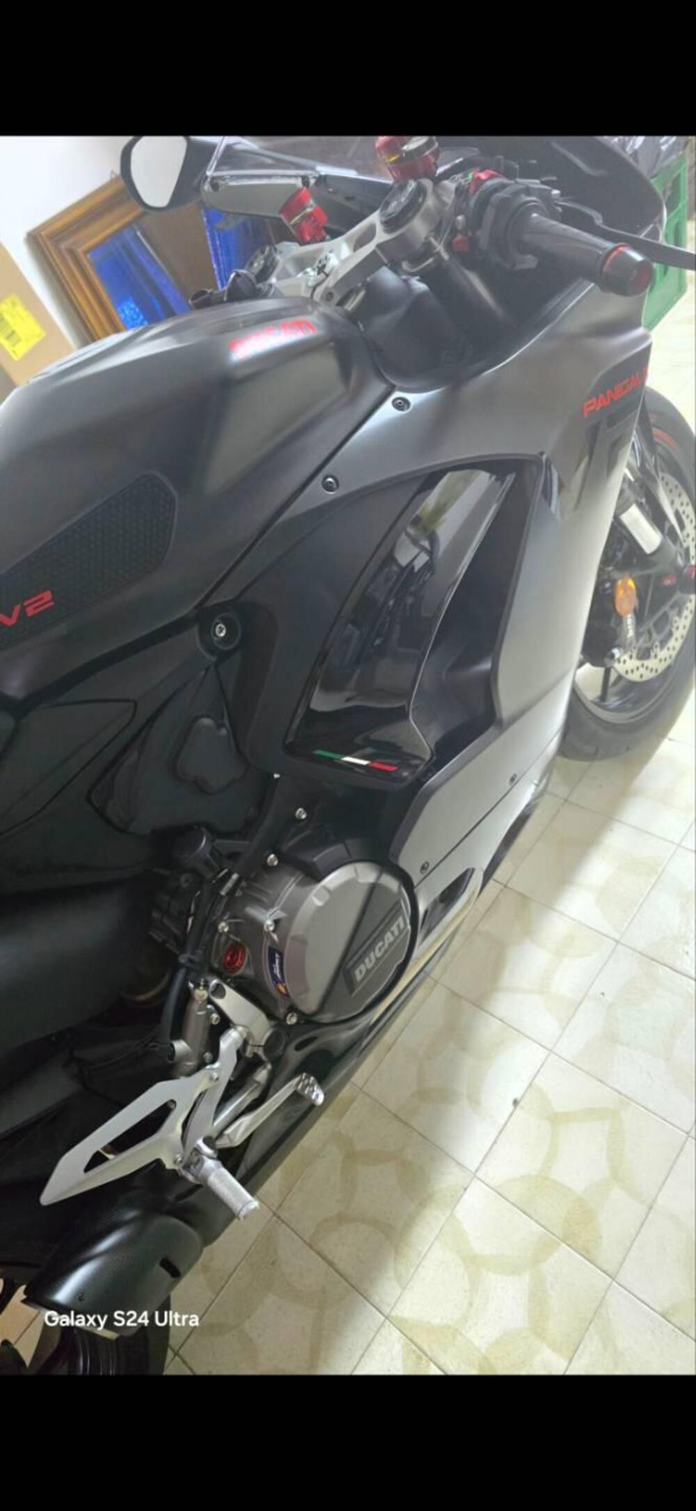 Ducati Panigale V2 (2021 - 24) (6)