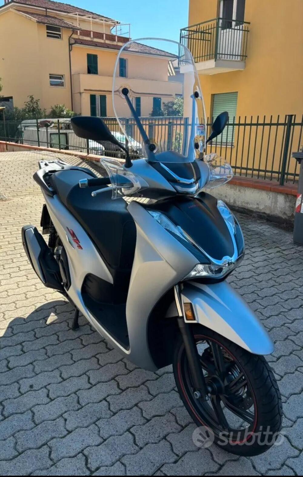 Honda SH 350 Sport (2021 - 24) (2)