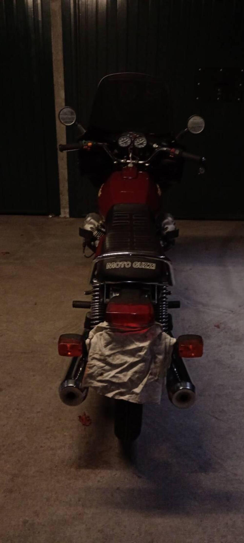 Moto Guzzi 850 T4 (4)