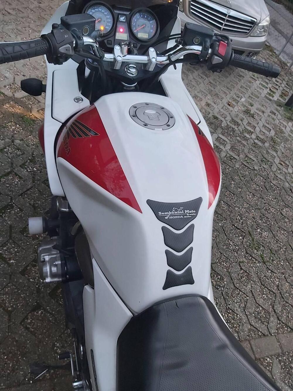 Honda CB 1300 S (2010 - 12) (4)