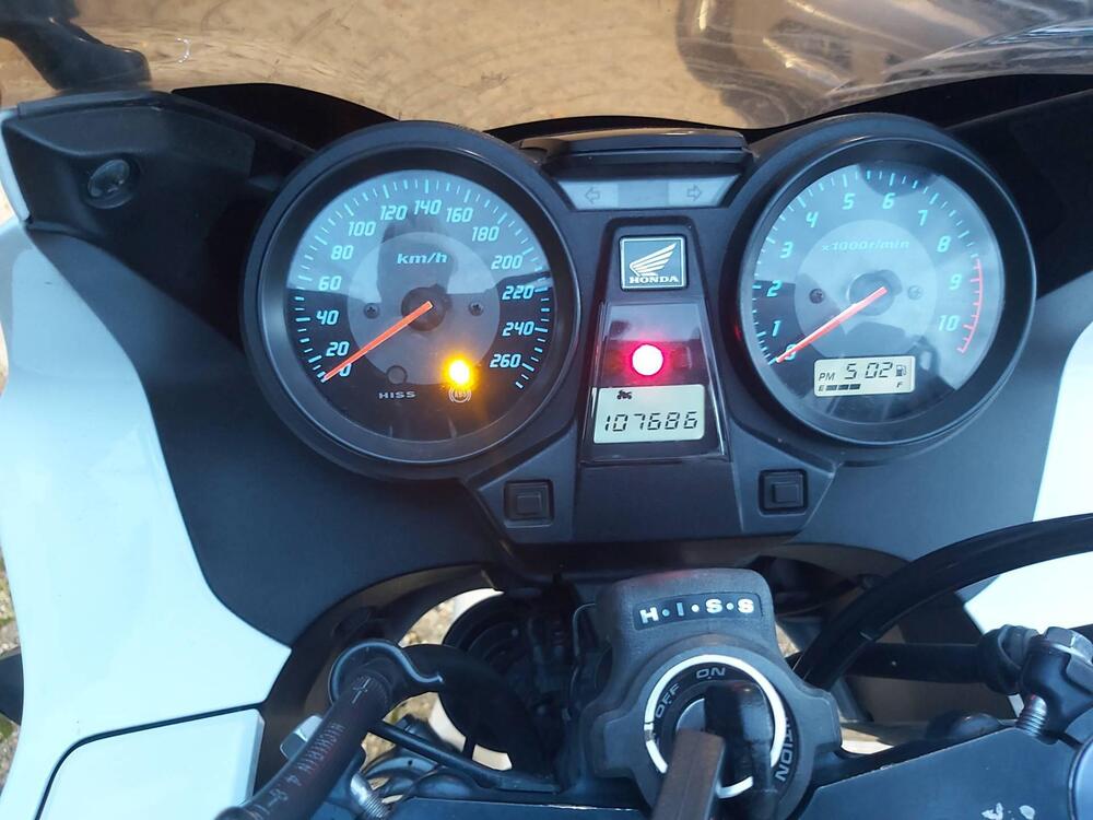 Honda CB 1300 S (2010 - 12) (6)