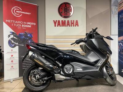 Yamaha T-Max 530 DX (2017 - 19) usata