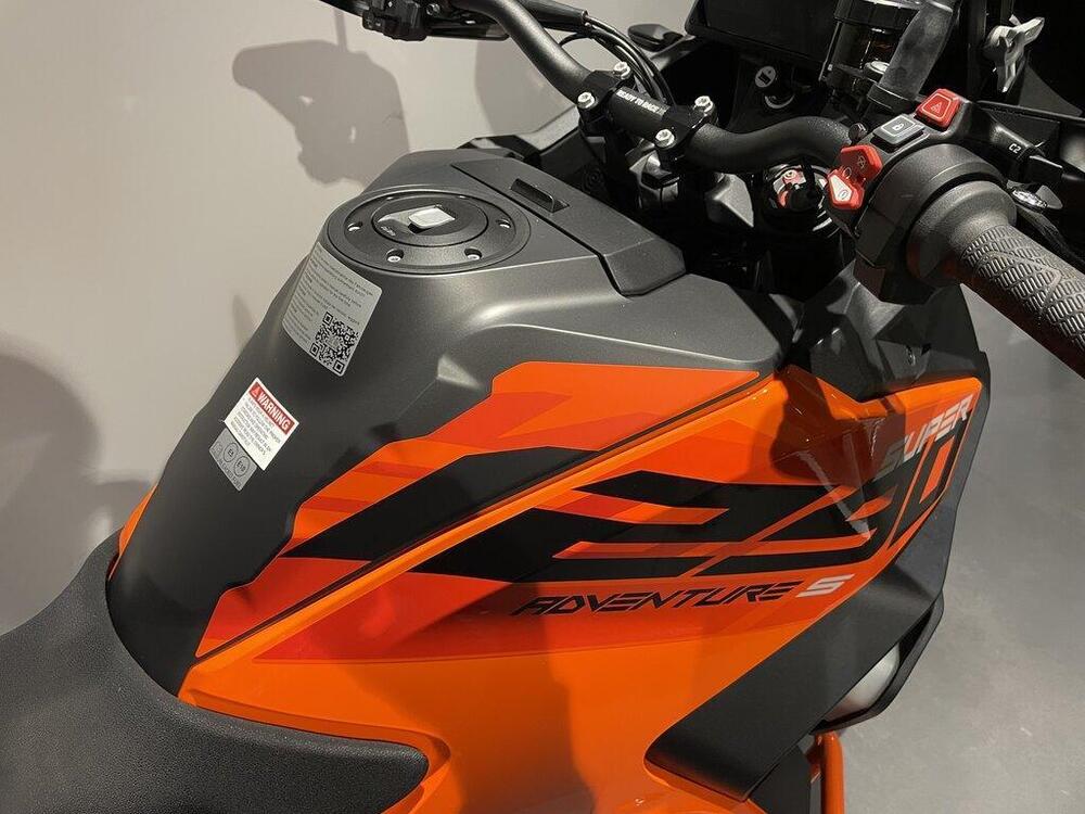 KTM 1290 Super Adventure S (2022 - 25) (15)