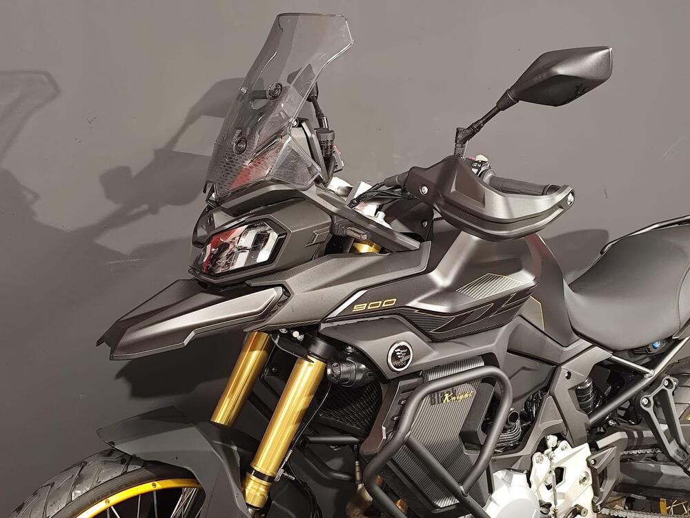 Voge Valico 900DSX (2024 - 26) (8)