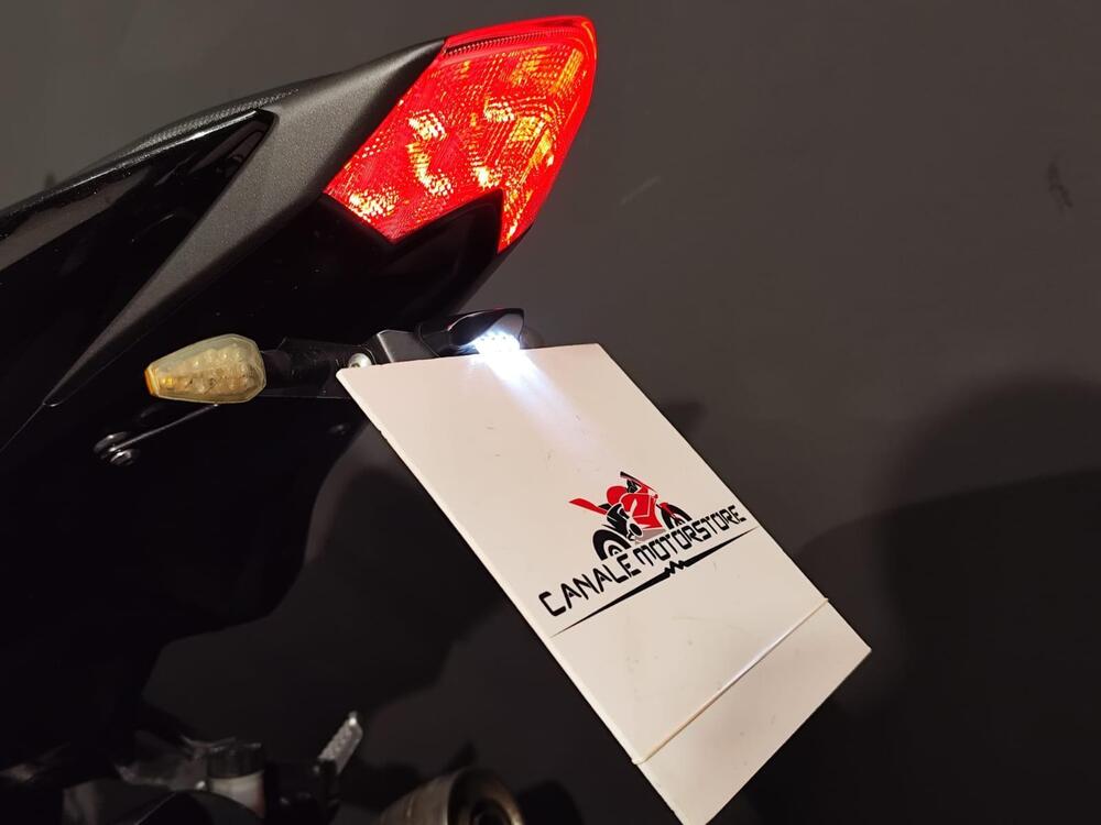 Kawasaki Z 750 R ABS (2011 - 12) (11)