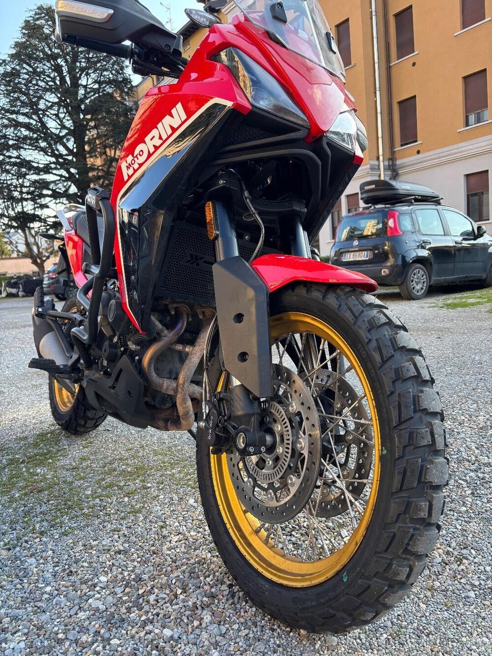 Moto Morini X-Cape 650 Gold Wheels Edition (2022 - 26) (4)