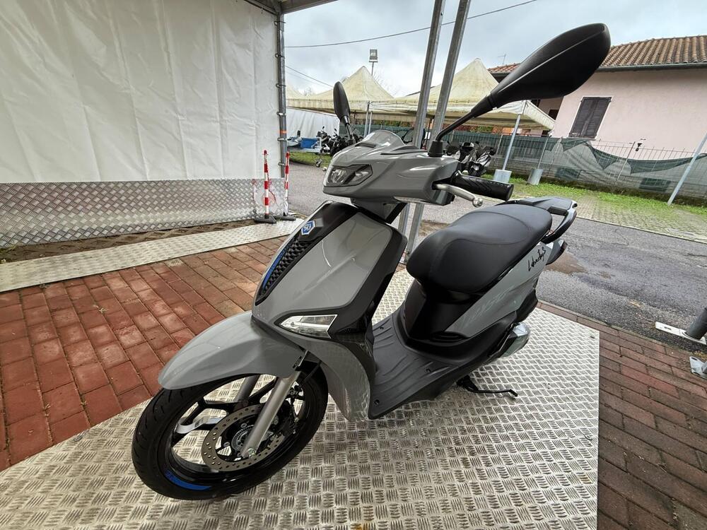 Piaggio Liberty 125 S (2025 - 26) (19)