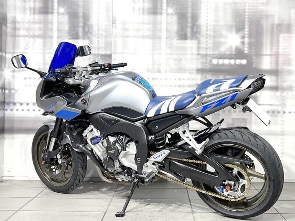 Yamaha FZ1 Fazer (2006 - 16) (2)