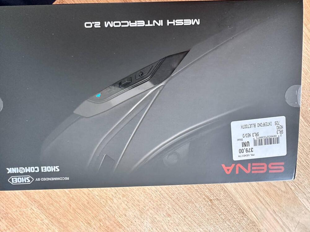 Shoei Neotec 3 con interfono SENA (5)