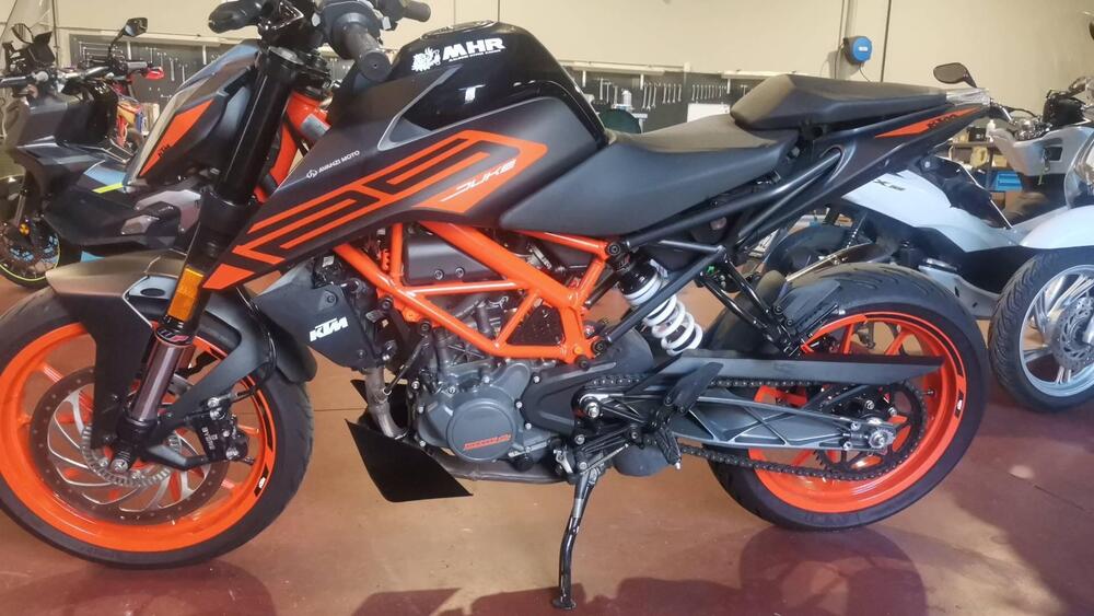 KTM 125 Duke (2021 - 23) (8)