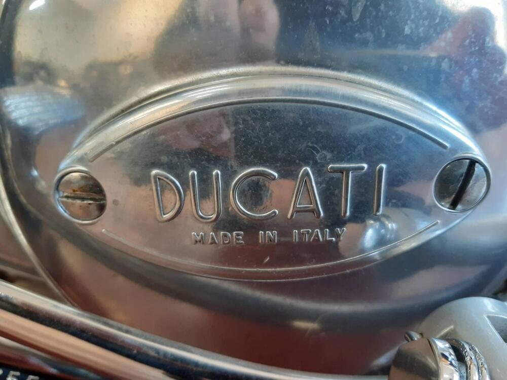 Ducati 750 GT  (9)