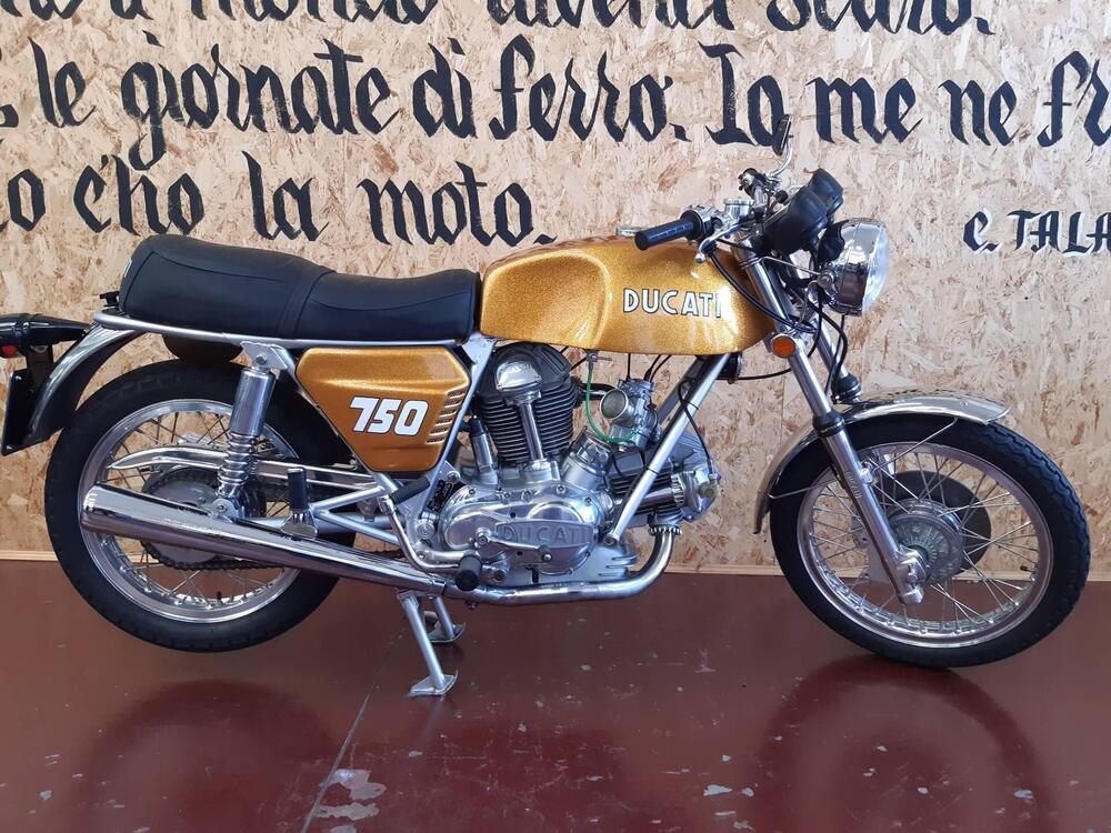 Ducati 750 GT 