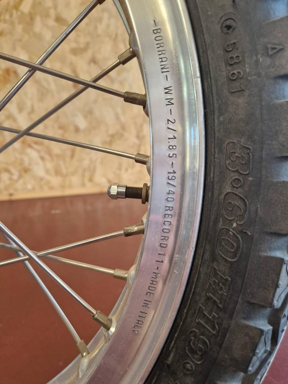 Triumph BONNEVILLE T120  (17)