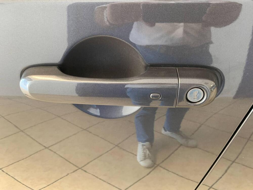 Jeep Renegade usata a Pavia (9)