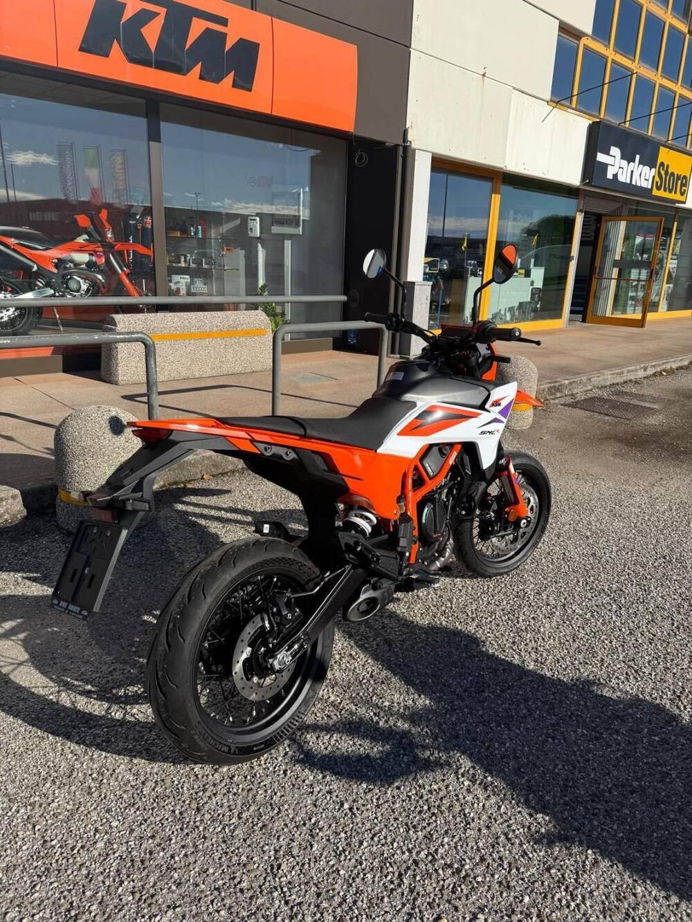 KTM 390 SMC R (2025 - 26) (2)