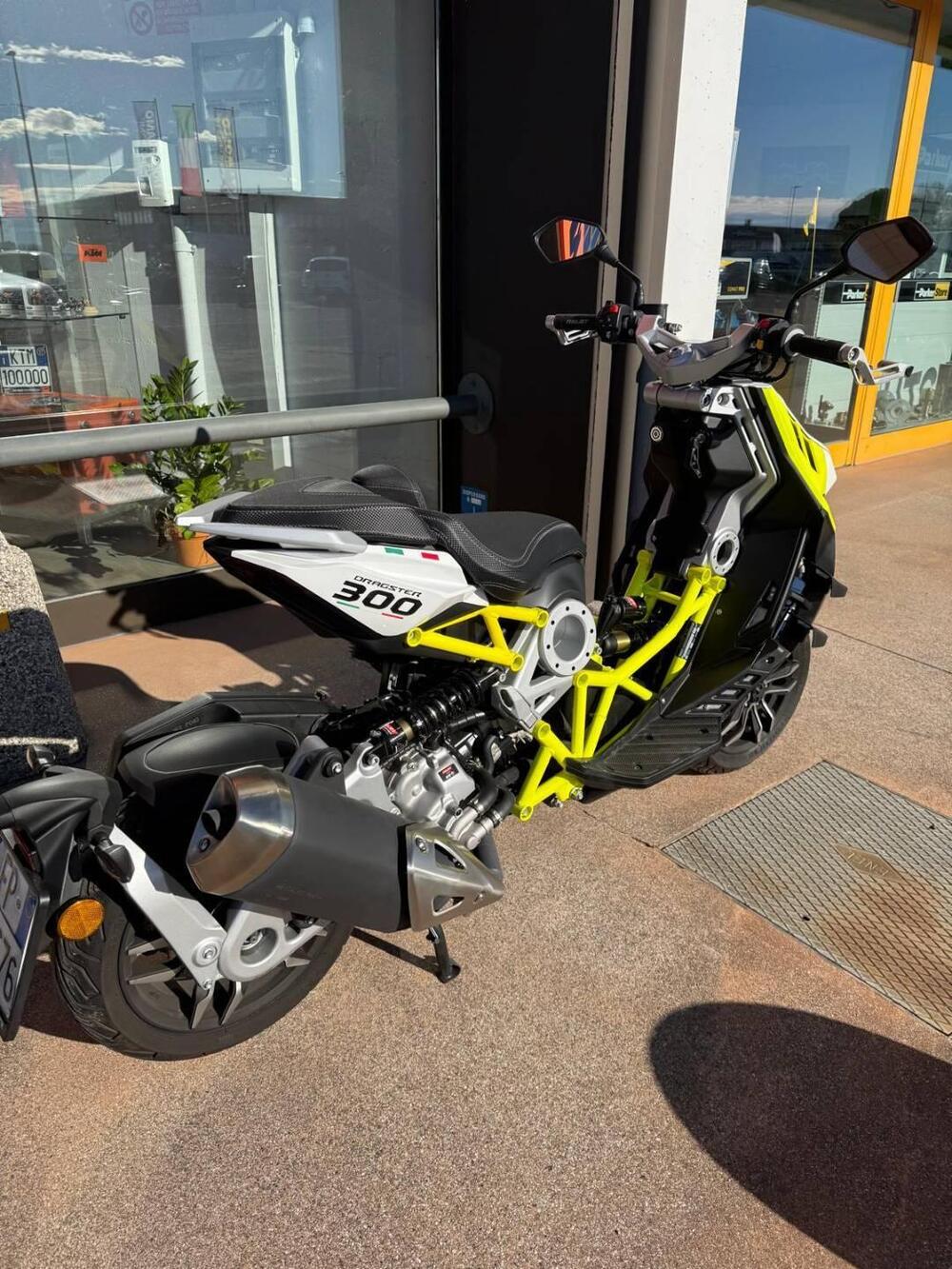 Italjet Moto Dragster 300 (2025 - 26) (3)