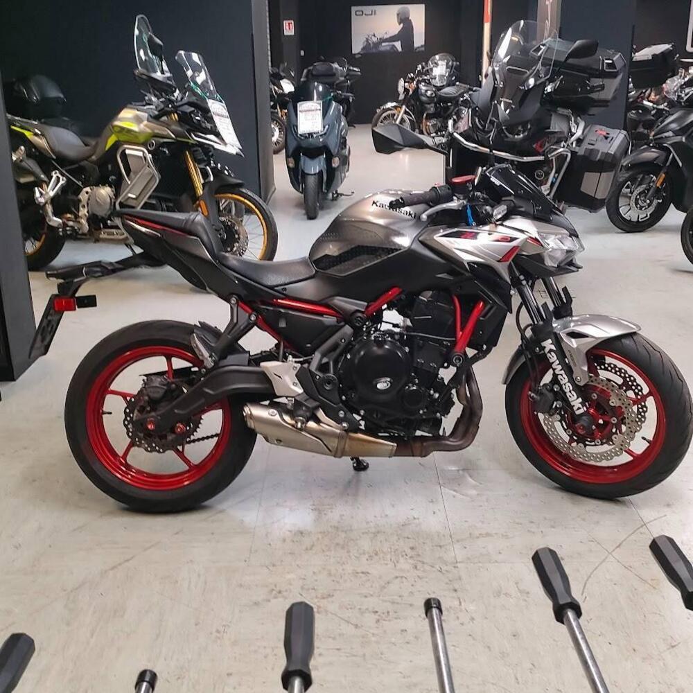 Kawasaki Z 650 (2021 - 24) (6)