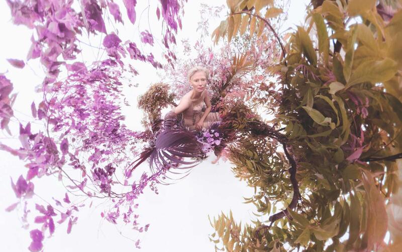 Presentato il Calendario Pirelli 2026: tecnologia, elementi naturali e una sfida all&#039;ageismo