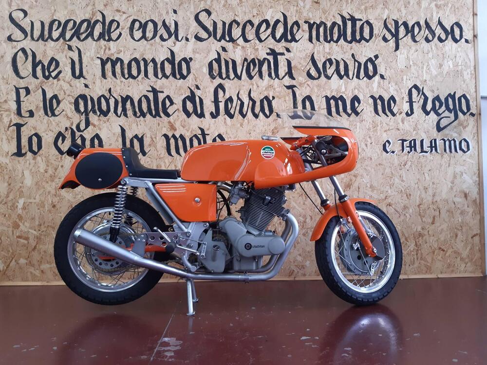 Laverda 750 SFC REPLICA (3)
