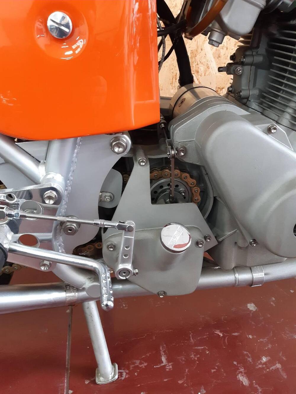 Laverda 750 SFC REPLICA (20)