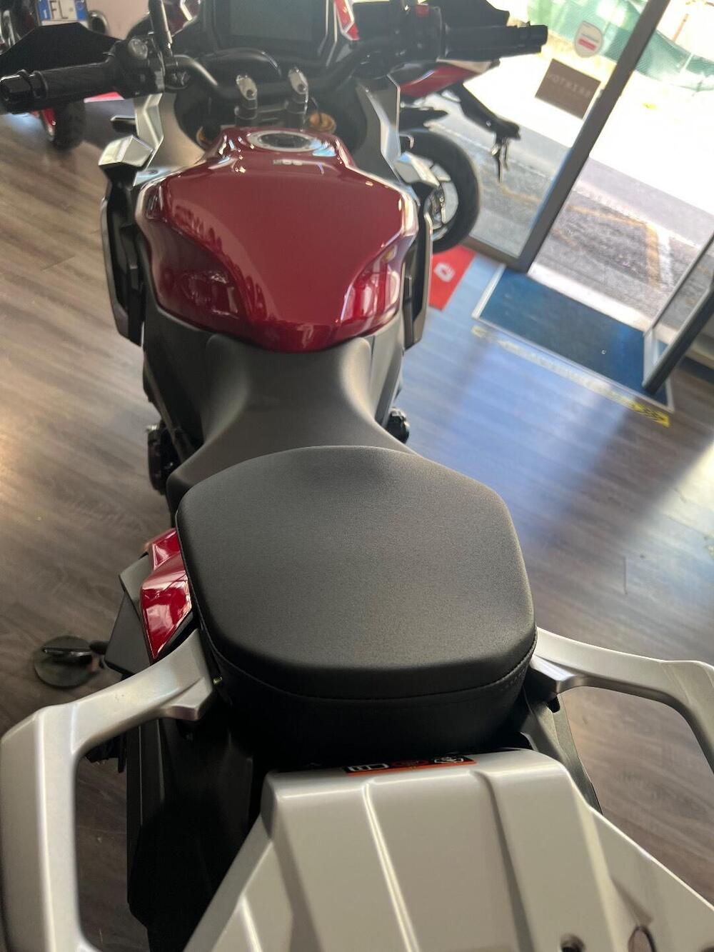 Suzuki GSX-S1000GX (2024 - 25) (9)