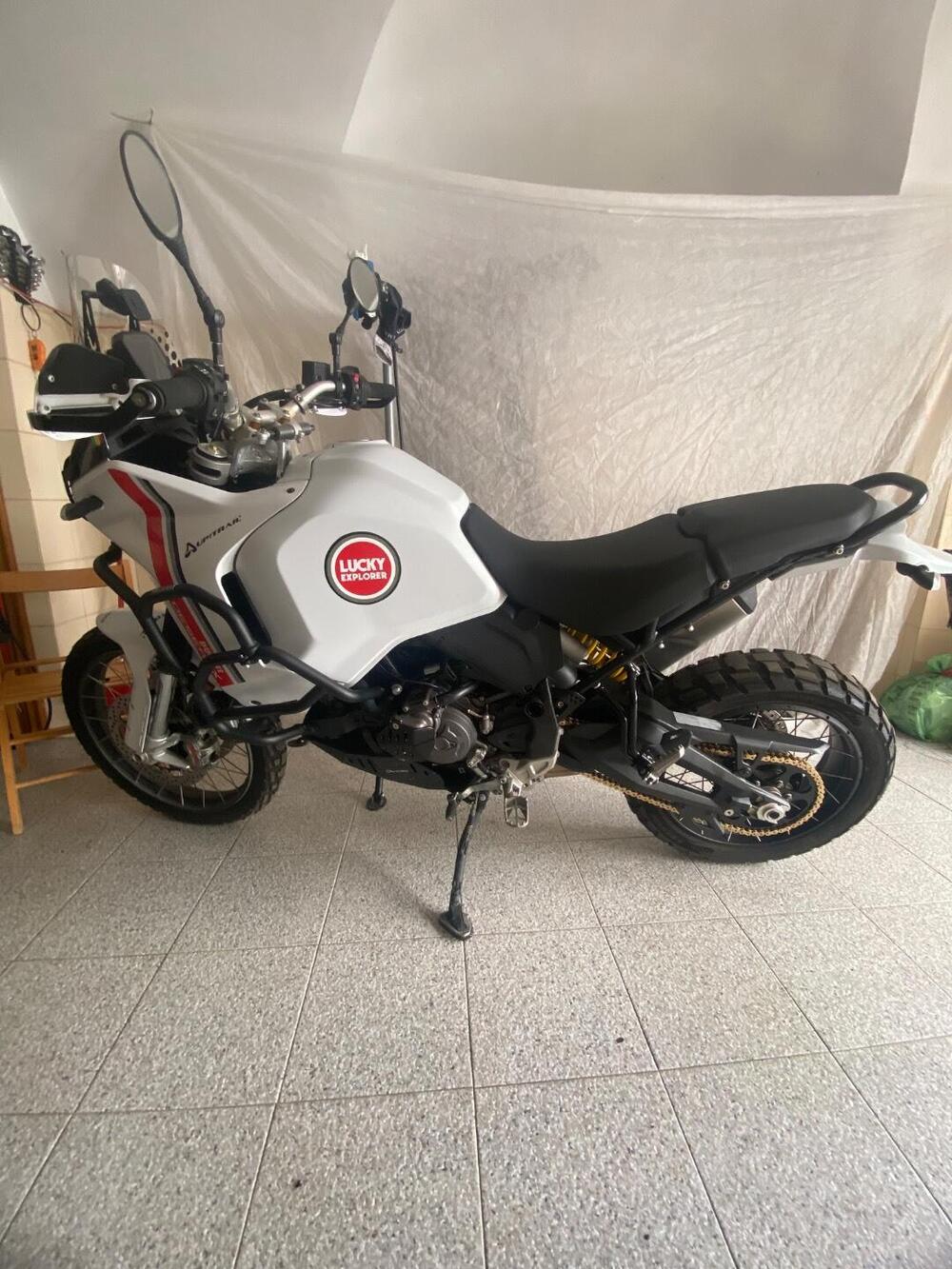 Ducati DesertX (2022 - 25) (2)