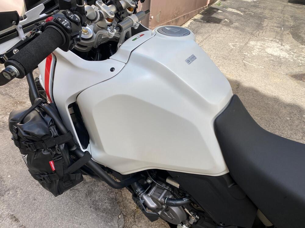 Ducati DesertX (2022 - 25) (5)