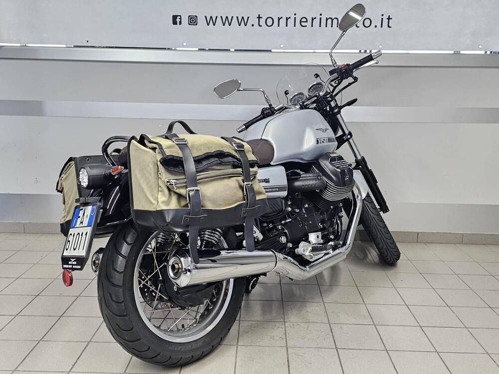 Moto Guzzi V7 Special (2021 - 24) (6)