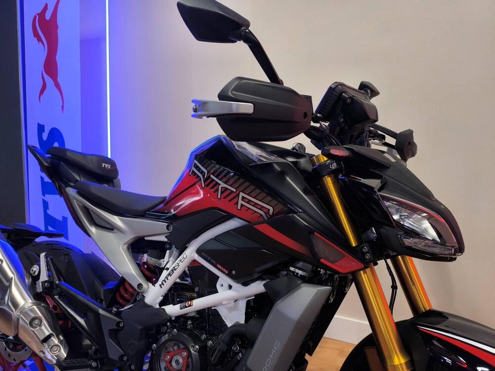 TVS Motor RTR 310 (2024 - 25) (2)