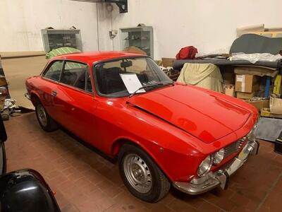 Alfa Romeo GT 2000 VELOCE DA COMPLETARE  d&#039;epoca del 1972 a Soresina