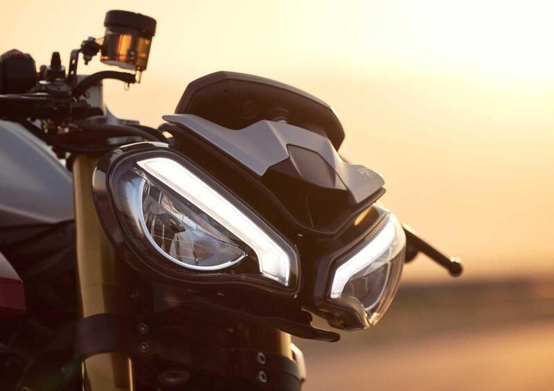 Triumph Street Triple Street Triple 765 RX (2026) (9)