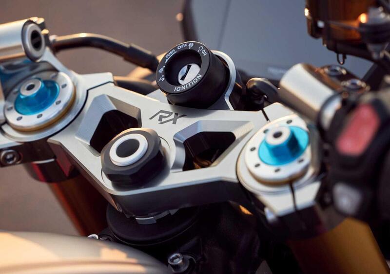 Triumph Street Triple Street Triple 765 RX (2026) (13)