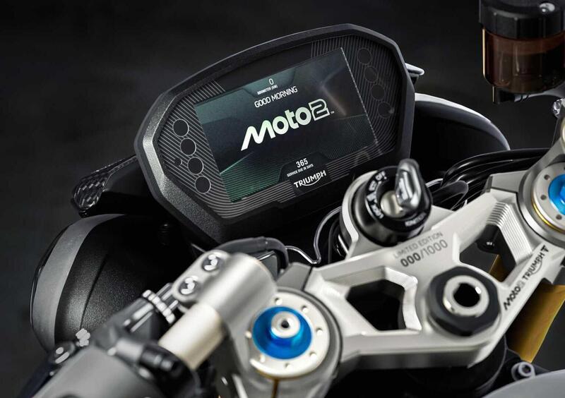 Triumph Street Triple Street Triple 765 Moto2 (2026) (12)