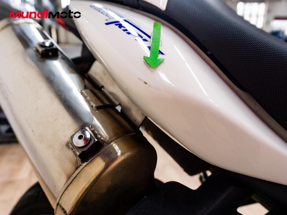 Triumph Street Triple (2013) (16)