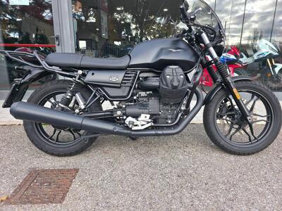 Moto Guzzi V7 III Stone Night Pack (2019 - 20) usata